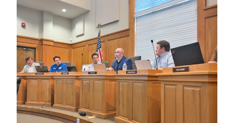 The Dahlonega City Council unanimously approved of a measure that will pave the way for a new 125-unit neighborhood off Pinetree Way.