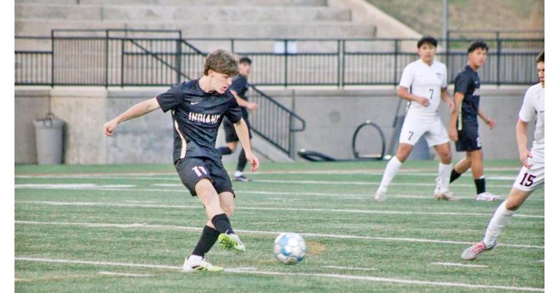 Lumpkin County’s Ridge Cole fields a ball during a previous game. 