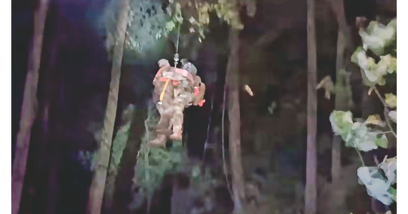 Army Rangers from Camp Frank D. Merrill provided a crucial airborne assist on Saturday as they hoisted a stranded hunter from the Cohutta Wilderness.