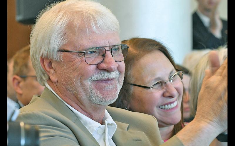 Mike and Lynn Cottrell of the Cottrell Foundation made a sizable donation for the future home of the university's business school.