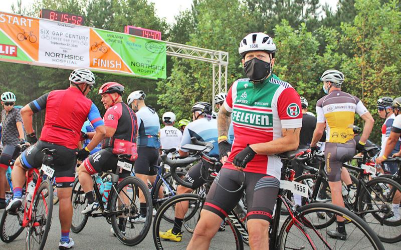 When asked about the masked start, implemented as a safety precaution as a result of COVID-19, Three Gap Fifty rider Anthony Murrell said "wearing a mask is the least you can do in this fight."