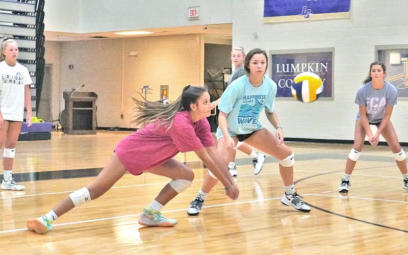 Senior star Kiersta Trammell lays out for a ball during a recent practice. Trammell and her fellow seniors will play a huge role in the outcome of the a’ season in 2021 as they look to keep building off of their record-breaking 2020 campaign.