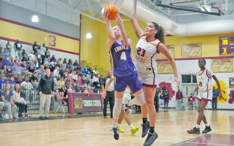 Sophomore Averie Jones scored her 1,000th career point in the game and led the team with 26 points in the win.