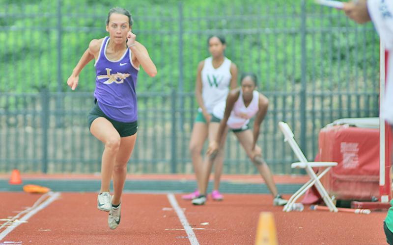 Mercades Housman is one of four on the Girls 4x100 team to go to state as alternates.