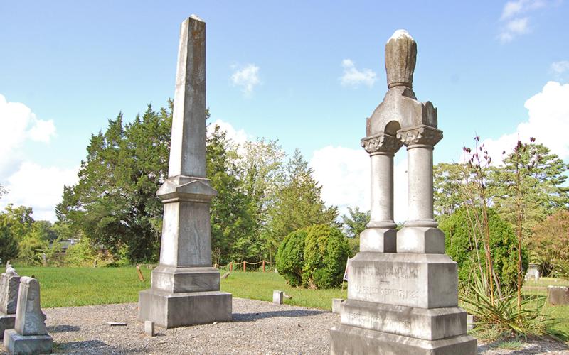 The City Council voted in favor of allowing Dahlonega Walking Tours to visit Mount Hope and Memorial Park cemeteries after official hours.