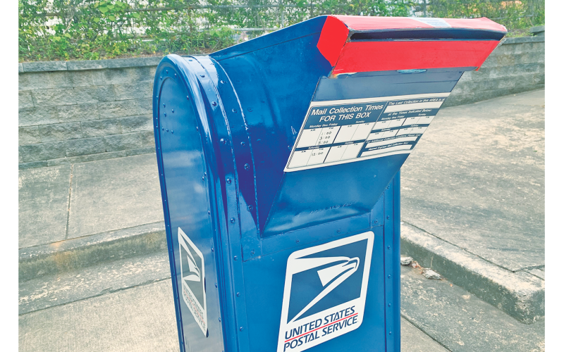 Plenty of postal problems in many towns around Georgia have stemmed from staffing issues at the new Palmetto distribution center. (photo by Matt Aiken)