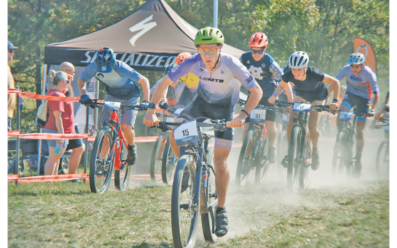 Mathieu Weber works his way through the traffic during the State Championship race.