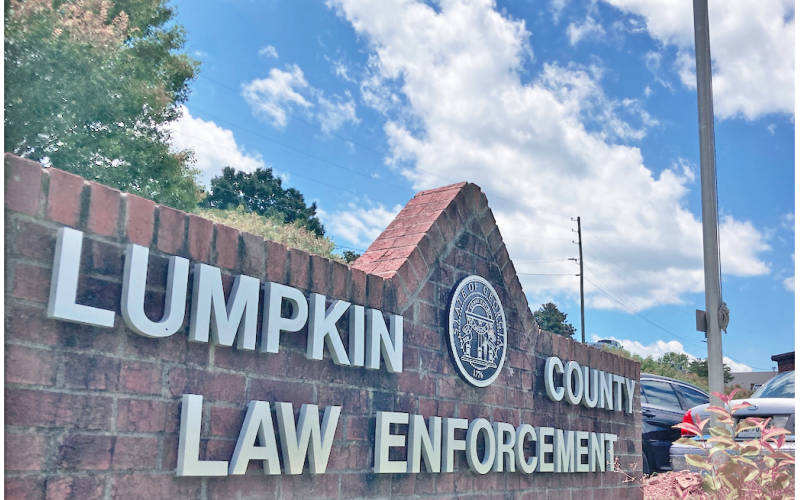 A driver who led deputies on a high-speed chase from Dahlonega to Murrayville was arrested and transported to Lumpkin County Detention Center where he faces a long list of charges.
