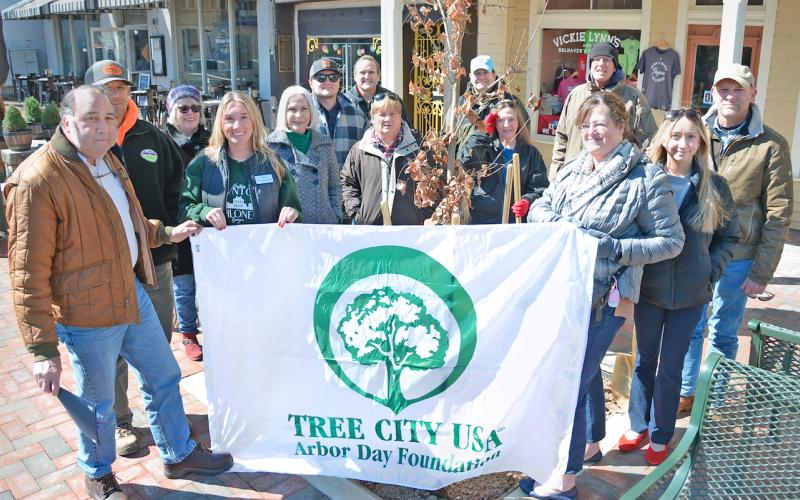 The Mayor and City Council welcomed representatives from the Dahlonega Tree Committee, City Hall, City Public Works Department, and the Dahlonega Downtown Development Authority and Mainstreet Program to last week’s tree planting ceremony. Dahlonega has been recognized as part of the Arbor Day Foundation’s Tree City USA program.
