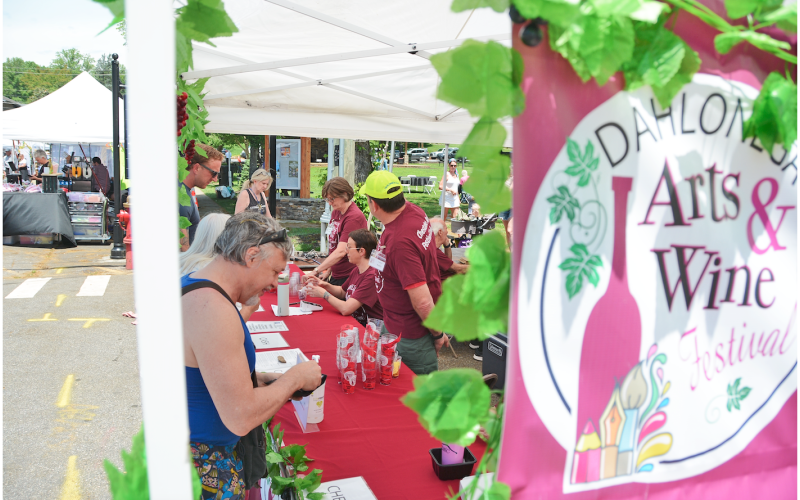 Artist displays, a beer and wine garden and live jazz music will return to the square for the two-day event.