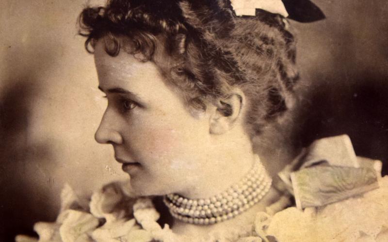 Helen Dortch was born in Carnesville in 1863.
