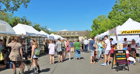 Crowds browsing homemade goods as well as music jam circles will have to wait another year as the Bear on the Square Executive Committee announced the annual Bear on the Square festival would be canceled for a second straight year. The committee looks forward to hopefully having the festival from April 22-24 in 2022.