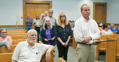 A line of people were ready to argue against the proposed variance that would allow for an Impound Lot in the Seabolt Stancil Road community. Those opposed to the variance cited concerns ranging from safety issues to property value declines as reasons to deny the variance request. 