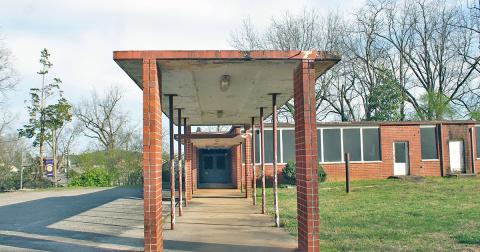 The City Council heard plans for a new development for the old city school yard property on North Park Street, including space for eight retail spots and two large restaurants, on the bottom floor and several residential spaces on the second, and potentially third floor. 