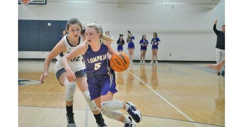 Lexi Pierce drives past her would-be defender en route to the basket. Head coach David Dowse said that the aggressive tendencies that teams use to try and stop the Indians oftentimes just propels Lumpkin’s great guard play into some of its biggest strengths.