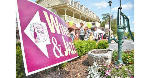 Visitors at this year’s festival can enjoy a downtown full of carefully selected arts and crafts displays, the Wine & Beer Garden at the South end of Hancock Park, as well as jazz, blues, salsa and many other musical groups.