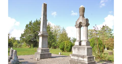 The City Council voted in favor of allowing Dahlonega Walking Tours to visit Mount Hope and Memorial Park cemeteries after official hours.