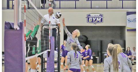Sophomore Averie Simmons makes a shot for Lumpkin during last week’s matches.