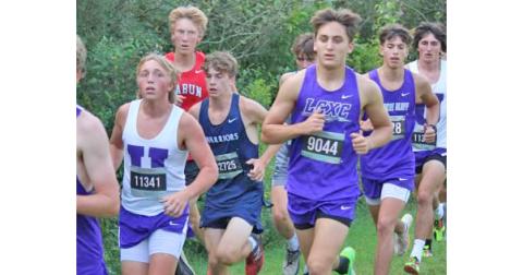 Hagen Glenn runs a tough race at the Mountain Invitational.