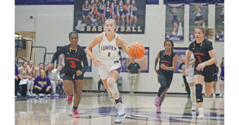 Maddie Lee gets a breakaway score for Lumpkin County High School.