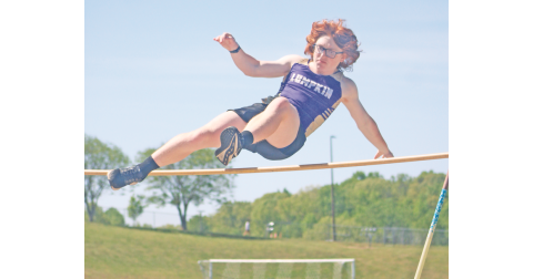 Aaron Ferragamo advanced to Sectionals following the boys pole vault event at White County High School.