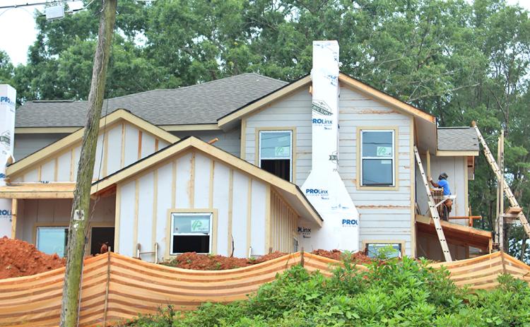 Dahlonega residents may have noticed the condominium development being erected on North Grove Street across from the Golden Pantry. The ten-unit, five-building condo project should offer more housing in the city which has seen more demand than supply for housing recently.