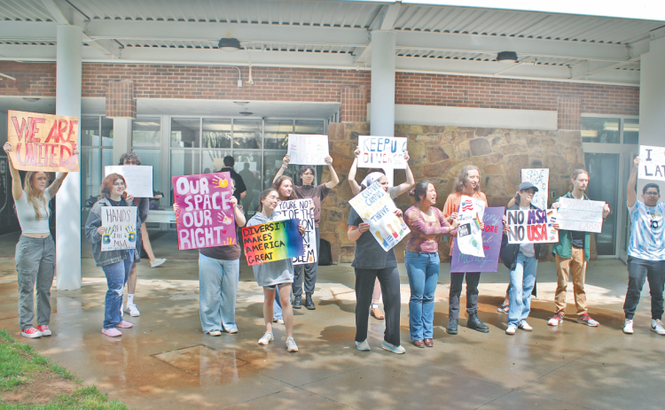 University of North Georgia students held up signs and chanted slogans on the patio of the Hoag Student Center last Thursday to oppose rumored changes to the Multicultural Student Affairs program.