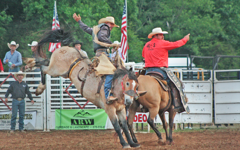 Hayden Phipps competes in the 2022 R-Ranch Rodeo in the Bronc competition.