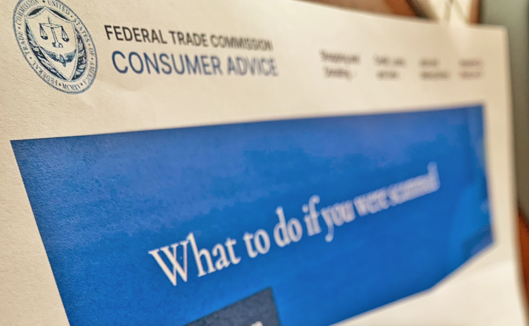 The Federal Trade Commission has warned of a reoccurring phone scam in which callers impersonate local officers in an attempt to obtain cash or gift cards.